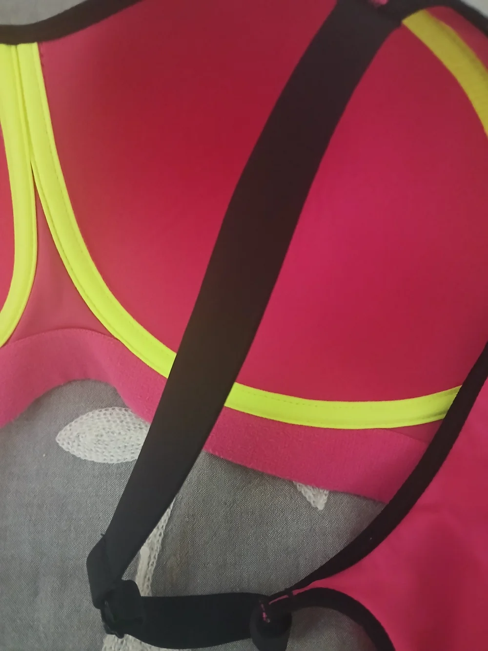 Nike Hot Pink Padded Sports Bra with Contrast Black Straps READ DESSCRIPTION!!